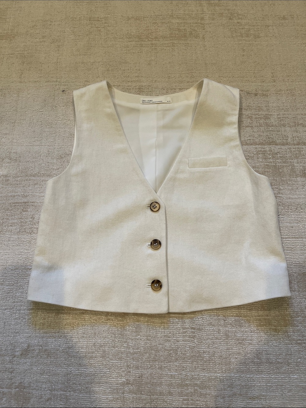 Oak + Fort Cream Button-Front Linen Blend Vest